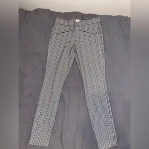 Gap signature skinny ankle pant!
